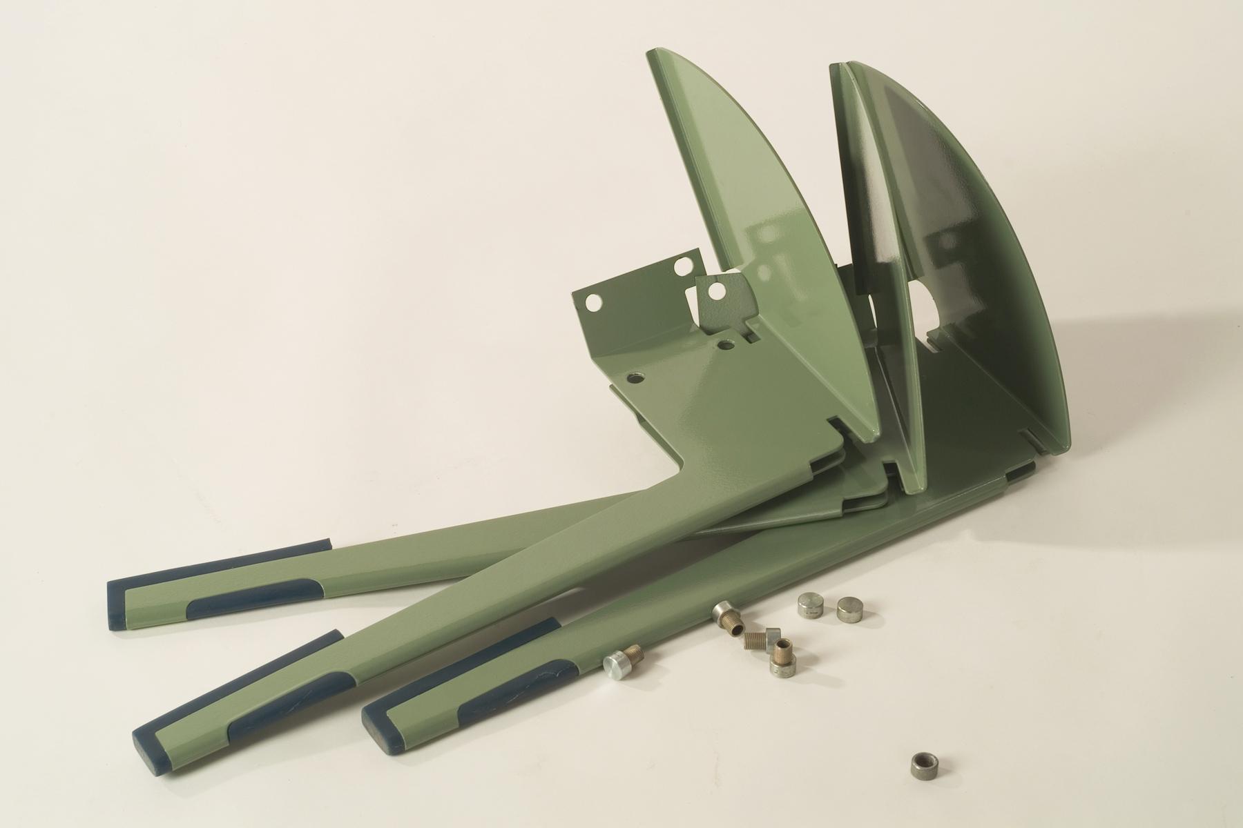 DAC STOOL 4
