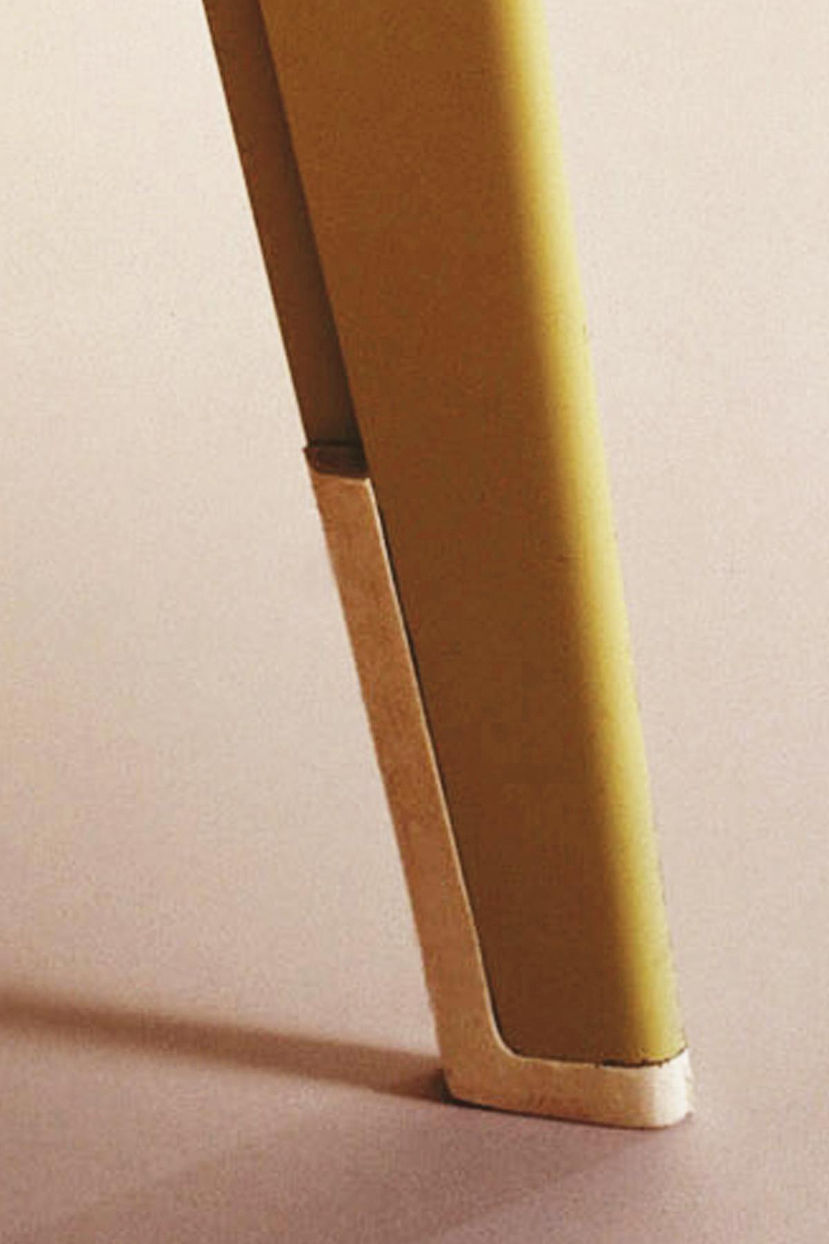 KVETCH STOOL 3